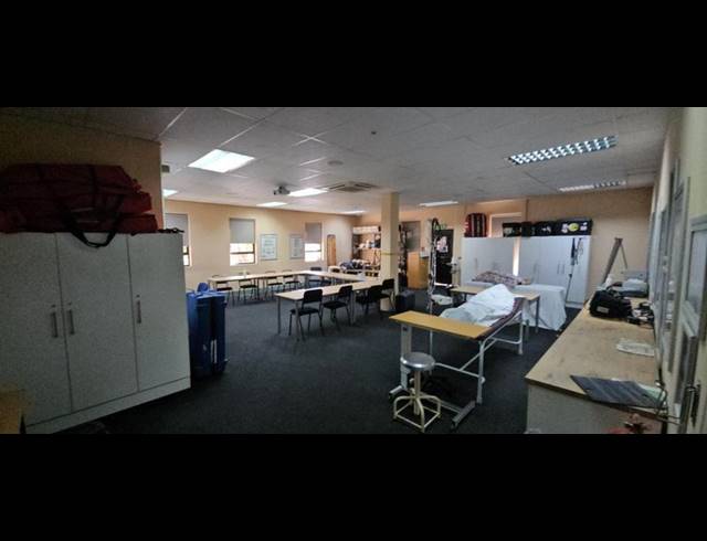 BUSINESS FOR SALE IN HALFWAY GARDENS